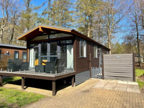 Barnston Lodge